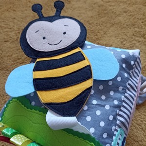 Cub pentru copii, jucarie moale, jucarie Montessori, jucarie pentru calatorii - Artynos.ro