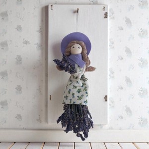 Papusa Makramé in rochie albastra cu flori si buchet de lavanda, , , ARTYNOS