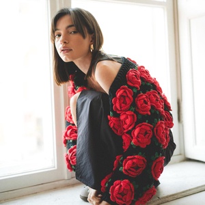 Cardigan rose - îmbrăcăminte și modă - haine damă - hanorace, cardigane - Artynos.ro