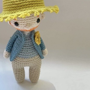 Papusa crosetata Vincent van Gogh - jucării și echipamente pentru copii - plușuri - păpușă croșetată, păpușă de pluș - Artynos.ro