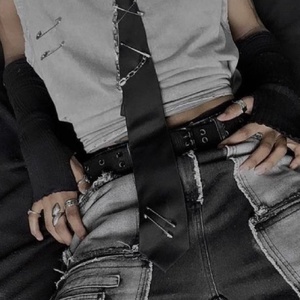 Cravata cu lanturi si accesorii metalice, Îmbrăcăminte și modă, Haine bărbați, Cravată, papion, Prelucrarea metalelor, ARTYNOS