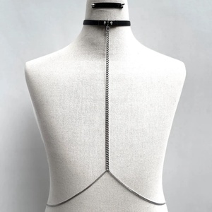 Harness unisex din lant si piele, Îmbrăcăminte și modă, Curele și catarame artizanale, Alte accesorii, Prelucrarea metalelor, ARTYNOS