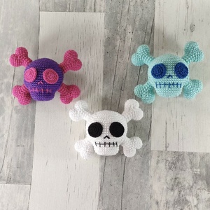 Breloc crosetat Skull, Geantă și husă, Accesorii genți, Breloc, Croșetat, ARTYNOS