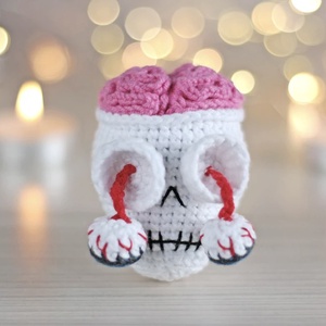 Breloc crosetat Skull - geantă și husă - accesorii genți - breloc - Artynos.ro