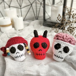 Breloc crosetat Skull, Geantă și husă, Accesorii genți, Breloc, Croșetat, ARTYNOS