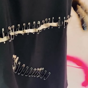 Tricou unisex cu lanturi - îmbrăcăminte și modă - haine damă - tricou și top de damă - Artynos.ro