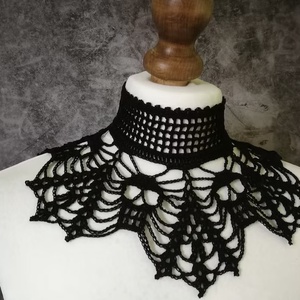 Guler dantela crosetat skull - bijuterii - coliere - guler din perle - Artynos.ro