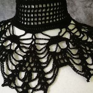 Guler dantela crosetat skull - bijuterii - coliere - guler din perle - Artynos.ro