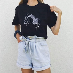 Tricou unisex brodat manual - îmbrăcăminte și modă - haine damă - tricou și top de damă - Artynos.ro