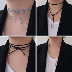 Colier tip choker din piele suede - Artynos.ro