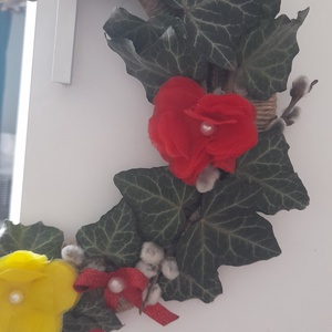 Coroniță de primăvară - casă & stil de viață - accesorii pentru decorat casa - suport de flori - coronițe decor - Artynos.ro