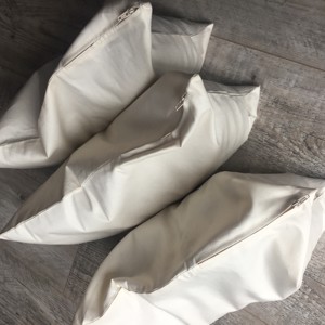 Pernă de dormit cu puf răcoritor. - casă & stil de viață - textile de casă - perne - Artynos.ro