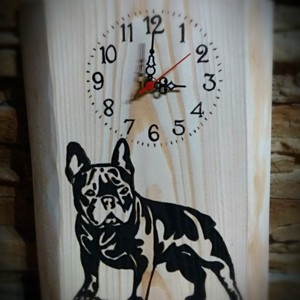 Ceas de perete Bulldog francez pe larice -  - Artynos.ro
