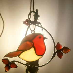 Decorare fereastră Redbreast -  - Artynos.ro