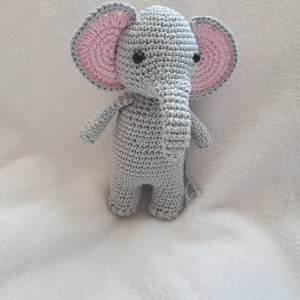 Elefant croșetat -  - Artynos.ro
