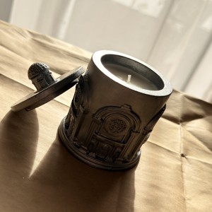 Lumanare parfumata din ceara de soia cu aroma de scortisoara - Artynos.ro