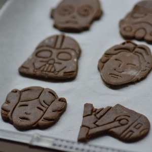 Set de forme pentru fursecuri și ștampile din plastilină Star Wars � Darth Vader, Yoda, R2-D2 etc. � imprimate 3D -  - Artynos.ro