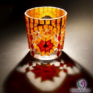 Suport de lumanari din mozaic de sticla "Star", , , Greutate 0,3 kg
Dimensiuni 16 × 15 cm

Suport de lumanari din mozaic de sticla cu model de stea, ca..., ARTYNOS