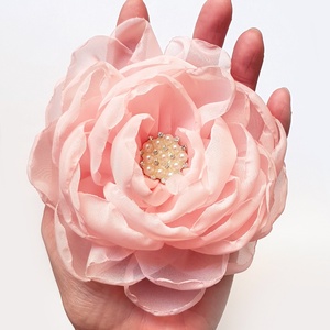 Floare roz pal din chifon pentru par - îmbrăcăminte și modă - accesorii păr - accesorii de păr - Artynos.ro
