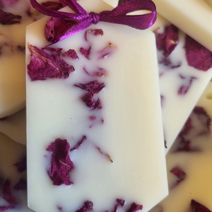 Set martisoare 10 tablete parfumate din ceara de soia - bijuterii - mărțișor - Artynos.ro