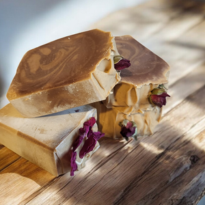 Săpun nutritiv premium � Măsline, Miere și Lavandă - igienă și înfrumusețare - săpunuri și articole de igienă - săpun artizanal - Artynos.ro