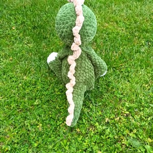 Dini, dinozaur de pluș amigurumi -  - Artynos.ro