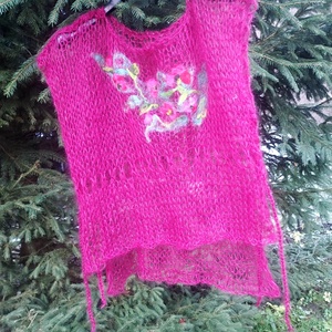 Vesta cu flori impaslite  - Artynos.ro