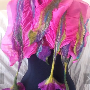 Eșarfă de mătase naturala împaslita  - îmbrăcăminte și modă - eșarfe, pălării, fularuri - șal, eșarfă de cap - Artynos.ro