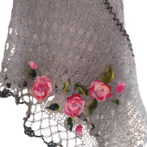 Poncho cu flori  - îmbrăcăminte și modă - haine damă - poncho - Artynos.ro