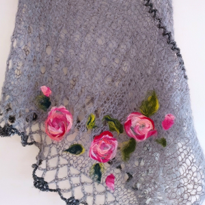 Poncho cu flori  - îmbrăcăminte și modă - haine damă - poncho - Artynos.ro