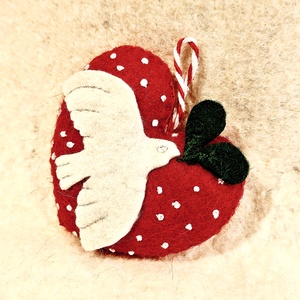 Inimioara mica cu pasare, Craciun, Decoratiuni de Craciun de casa, Globuri de Craciun, Broderie, Cusatura, ARTYNOS