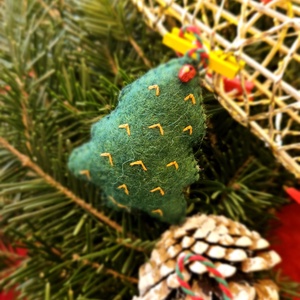 Bradut  - Artynos.ro