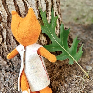 Doamna vulpe - jucării și echipamente pentru copii - plușuri - vulpe de pluș - Artynos.ro