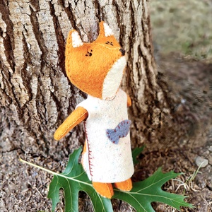 Doamna vulpe - jucării și echipamente pentru copii - plușuri - vulpe de pluș - Artynos.ro