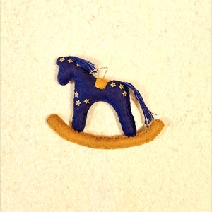 Calut din fetru , Craciun, Decoratiuni de Craciun de casa, Figurine pentru pomul de Craciun, Cusatura, ARTYNOS