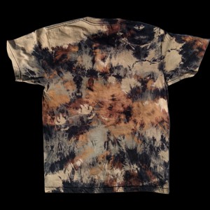 Tricou mărimea M în batik -  - Artynos.ro