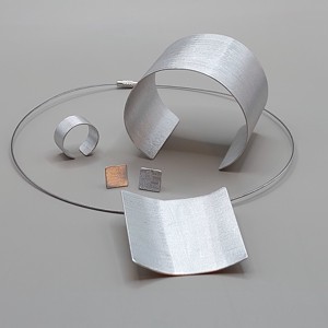 Minimala in forma de pana din aluminiu, Bijuterii, Seturi de bijuterii, , ARTYNOS