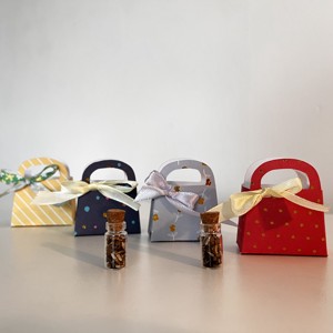 Mini cutie cu semințe de flori pentru Ziua Mamei - casă & stil de viață - set de cadou - Artynos.ro