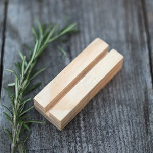 Suport de carduri din lemn natural pentru plăci din plexiglas sau lemn - 5 bucăți -  - Artynos.ro