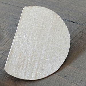 Cercei minimaliști din aluminiu -  - Artynos.ro Cercei minimaliști din aluminiu -  - Artynos.ro