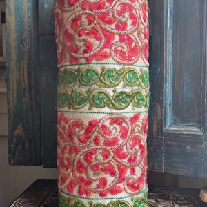 Ceara de skate Mossy - Brodata pe perna - violet / negru / padley / argintiu - Artynos.ro