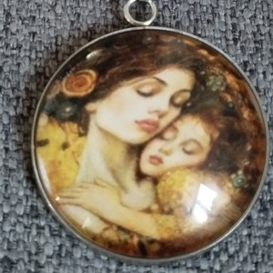 Cercei inspirați de Klimt cu accesorii medicale din oțel -  - Artynos.ro