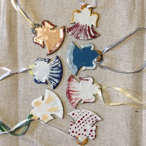 Ornamente emailate pentru pomul de Craciun, ingeri - Artynos.ro