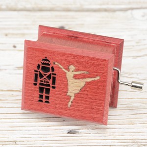 Cutie muzicală - roșie - Spărgătorul de nuci Ceaikovski - balerină  - accesorii de crăciun - decorațiuni de crăciun de casă - decorațiuni pentru casă de crăciun - Artynos.ro