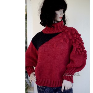 BORKA pulover extravagant, gros, tricotat manual din merinos / roșu-negru - îmbrăcăminte și modă - haine damă - hanorace, cardigane - Artynos.ro