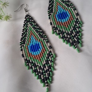 Cercei dangle cu ochi de păun -  - Artynos.ro