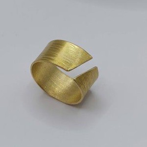 Set minimalist de bijuterii din alamă - bijuterii - seturi de bijuterii - Artynos.ro Set minimalist de bijuterii din alamă - bijuterii - seturi de bijuterii - Artynos.ro