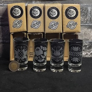 Set de pahare de bautura scurta, gravate manual, cu motive maghiare , , , ARTYNOS