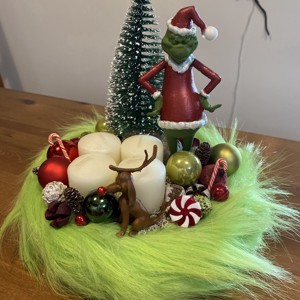 Decorațiune de Crăciun Grinch pentru masa de Advent  -  - Artynos.ro