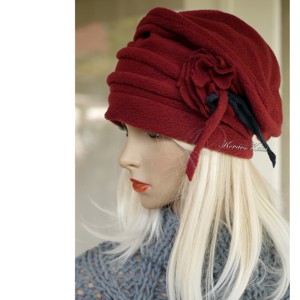 BIJOU - sikkes polár beret-sapka / bordó - îmbrăcăminte și modă - eșarfe, pălării, fularuri - căciulă - Artynos.ro